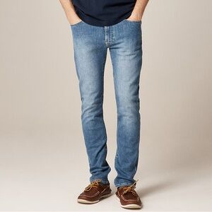 NWT J. Crew 770 Straight Fit Stretch Jean Size 35x32